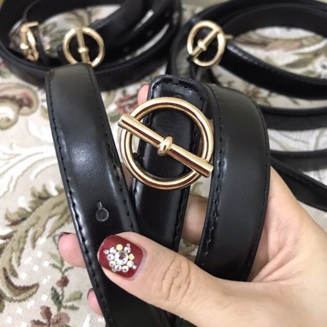 Thắt lưng tròn khóa
