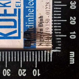 78L12 TO-92 12V 100MA IC ổn áp nguồn (20 con) kde1507