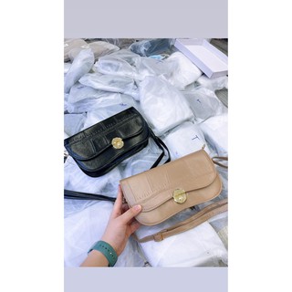 Túi xách nữ dáng yên ngựa HÀNG QC 89K,FREESHIP,size 24 cm