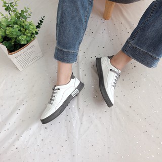 Giày Sneakers Nữ Chất Da Thật Siêu Mềm Đế 3p