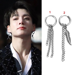 Bông tai titan unisex Jung Kook không gỉ có loại xỏ và ko xỏ lỗ UE190302