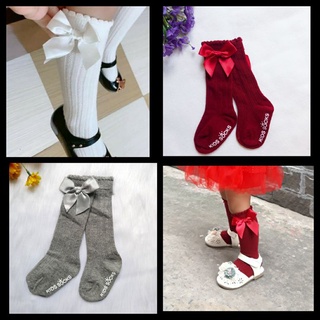 Tất dài đính nơ chống trượt cho bé gái