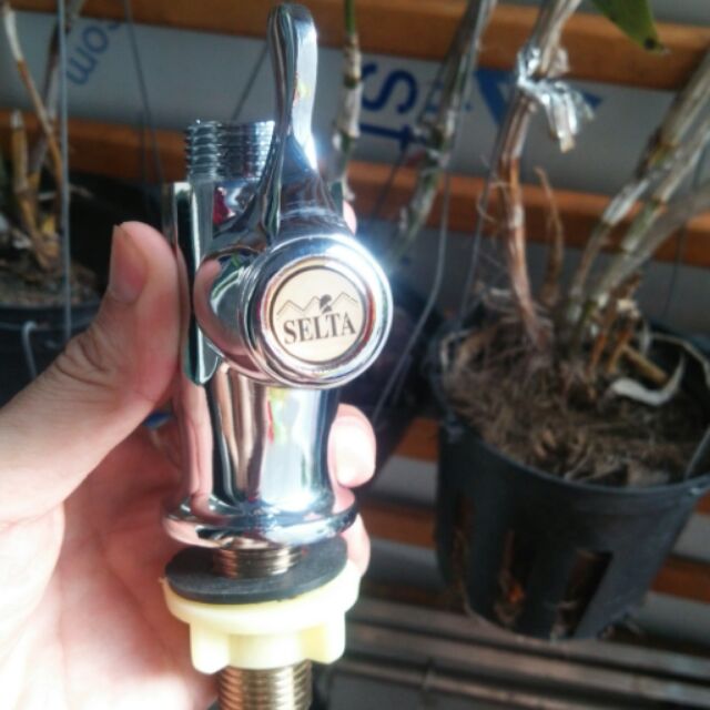 Củ chân vòi rửa bát đơn