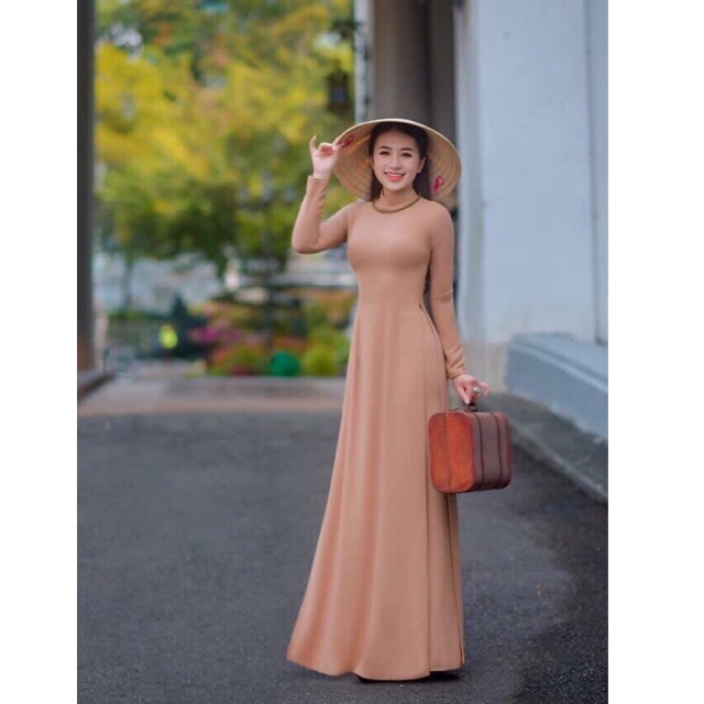 Set áo dài lụa kèm quần