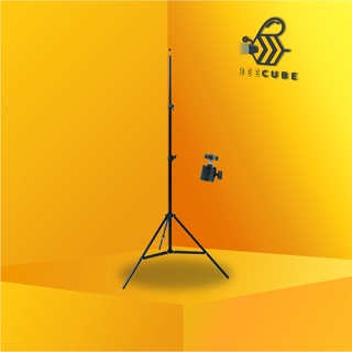 Tripod 3 chân hỗ trợ dựng máy chiếu