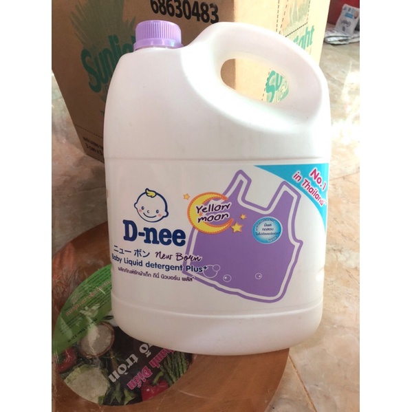 Nước giặt Dnee