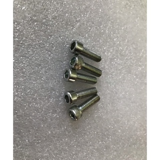 ỐC THẮNG ĐĨA 6 LI 5 LỐ ỐC CHO WAVE Z HAY ZX 110 THÁI FUTURE 110 ĐỜI 2001 WAVE TÀU GẮN ZIN THEO XE KHÔNG CHẾ CHÁO