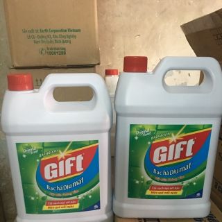 Tẩy tolet gift 3.8kg