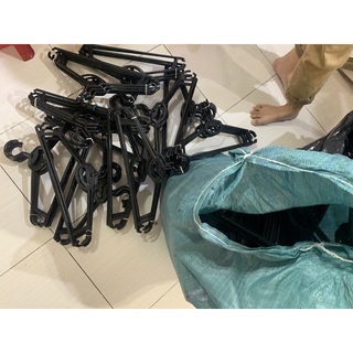 Móc nhựa liên kết đen combo 10 cây