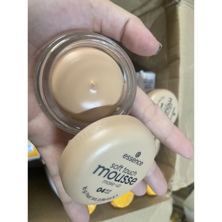PHẤN TƯƠI ESSENCE SOFT TOUCH MOUSSE MAKE-UP CÓ ĐỘ CHE PHỦ CỰC KỲ HOÀN HẢO