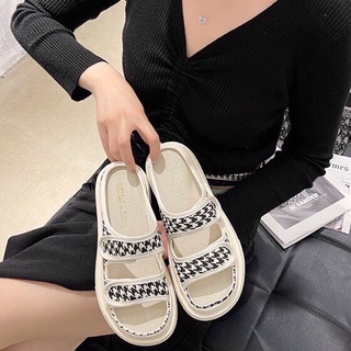 Dép Nữ Quai Ngang 2 Cầu Phong cách thế thao Trẻ trung Năng Động Size 35 - 39