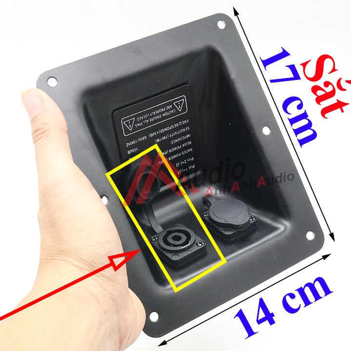 Trạm loa Array chống nước sẳn jack speakon có nắp
