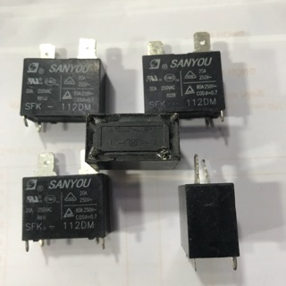 Rơ le 12V-20A 4 chân