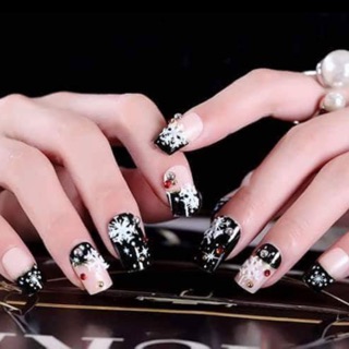 bộ 24 móng tay giả kèm keo/ keo sẵn