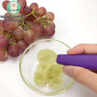 Dụng cụ tách vỏ nho tiện lợi - Tạp hoá mint