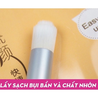 cọ vệ sinh mi
