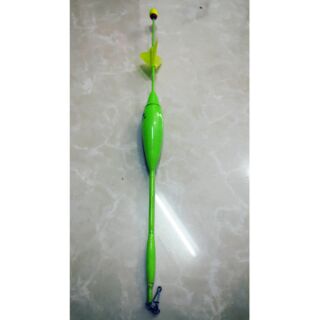 Phao lục gần bờ câu cả ngày đêm