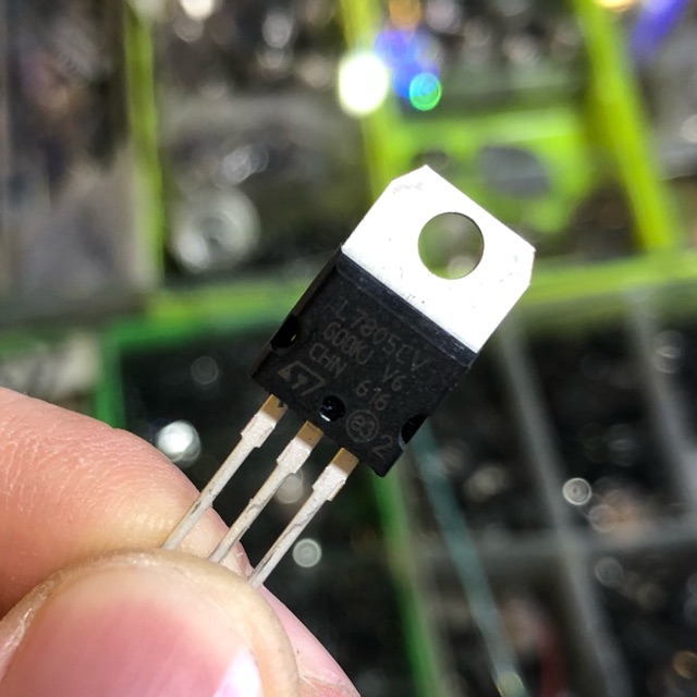 5 con ic ổn áp L7805