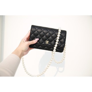 Túi đeo chéo nữ WOC FULL PEARL dây ngọc trắng khoá vàng da mịn mềm fullbox hộp