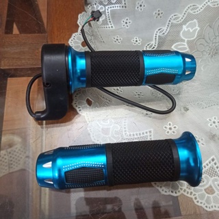 Tay ga xe điện ốp nhôm (1 cặp trái, phải)