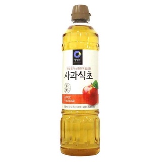 Dấm táo Daesang Hàn Quốc 900ml