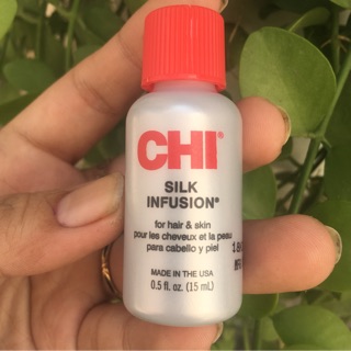 TINH DẦU TINH CHẤT TƠ DƯỠNG BÓNG MƯỢT CHI SILK INFUSION USA 15ml