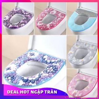 TẤM LÓT BỒN CẦU MÙA ĐÔNG ĐỠ LẠNH MÔNG