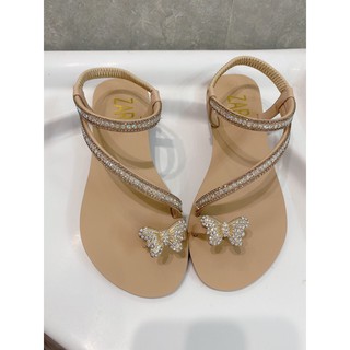 Dép xỏ ngón đính đá phối hình cánh bướm cực xinh