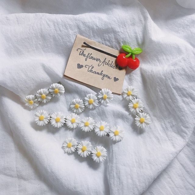 Kẹp tóc hoa cúc daisy