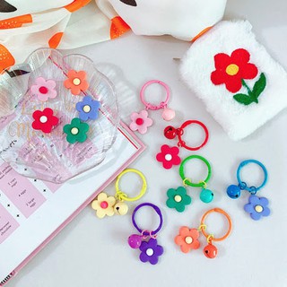 Móc khóa hình hoa dễ thương kèm chuông