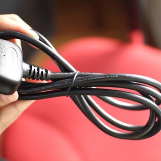 Dây nguồn máy tính PC dài 2m lõi đồng có cầu chì chống cháy nổ