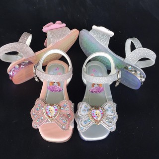 Sandal cho bé - dép quai hậu cho bé hình công chúa đế dẻo cao gót, quai da mềm óng ánh có nơ hình công chúa mã D-8