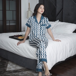 Bộ ngủ satin ZAM Luxury - CLA47 - Áo ngắn tay quần dài hoạ tiết