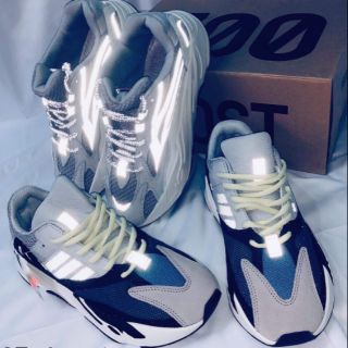 Giày thể thao 700stt và 700 Og xanh ( full phản quang + hộp)