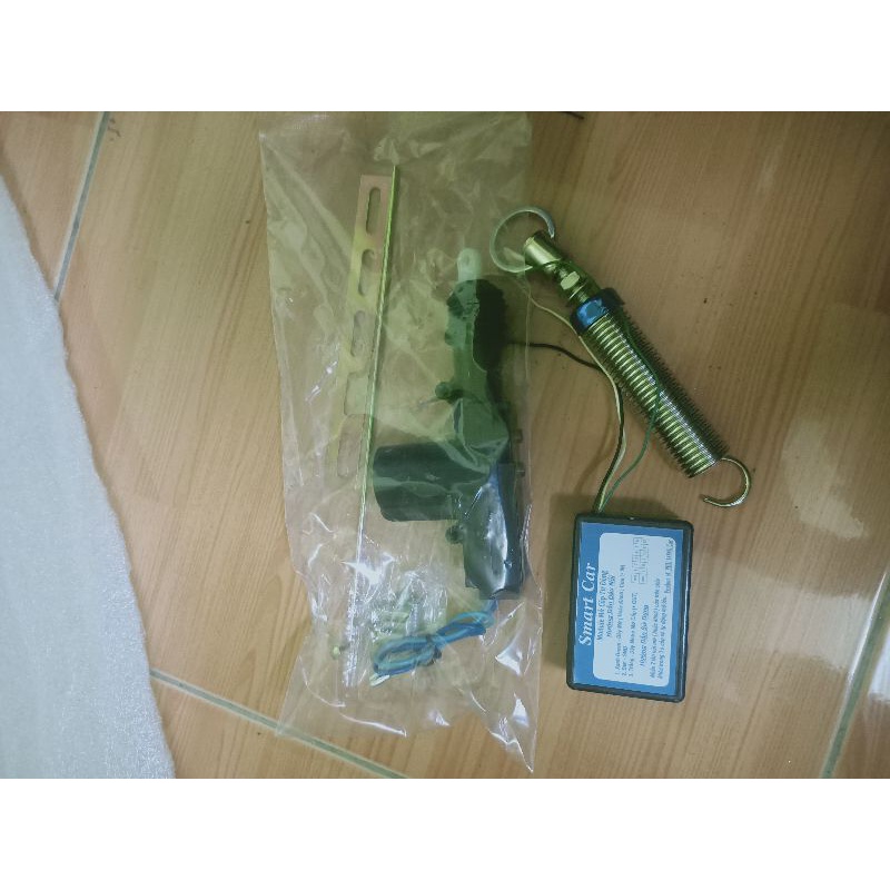 Module mở cốp xe ô tô ( module + chuột + lò xo)