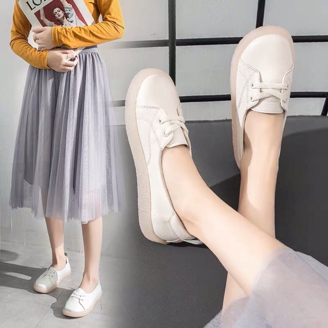 Giày nữ trắng đen
