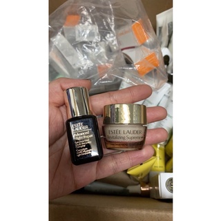 Set dưỡng da và makeup estee lauder .