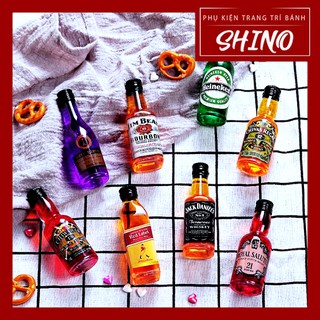 Đồ chơi mô hình chai nước giải khát trang trí bánh