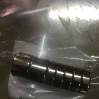 Com bo 5 viên nam châm 15x5 lỗ và 2 viên 15x10mm