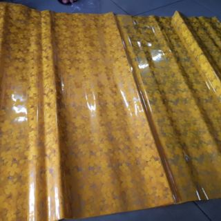 10 tờ giấy kiếng trong gói quà khổ 80x115cm