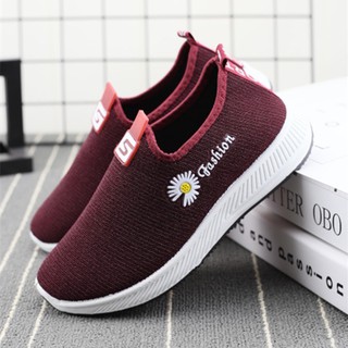 (Có 2 Màu) Giày vải đi bộ nữ - thêu hoa cúc thoáng khí