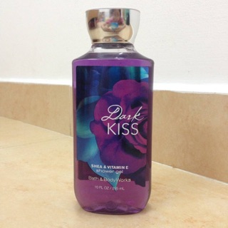 Sữa tắm Body Works Dark kiss 295ml