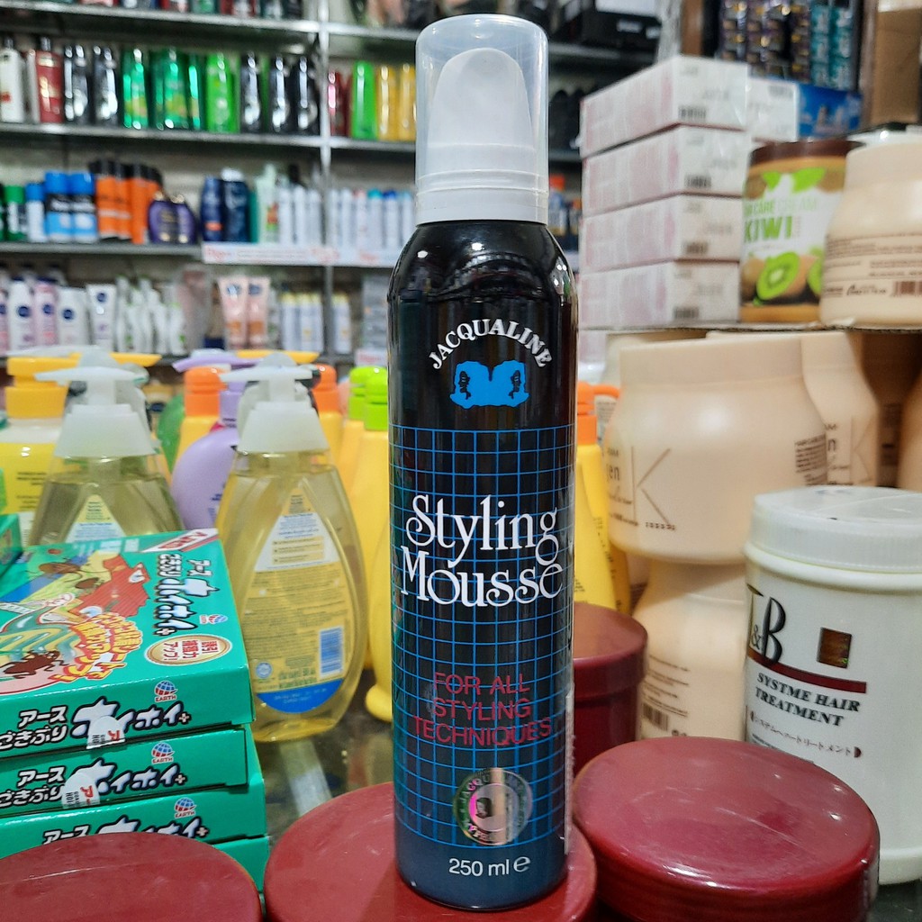 Mousse Chải Tóc Jacqualine 250ml