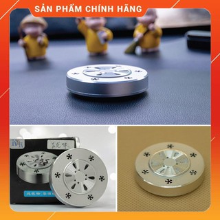 Hộp đựng sáp thơm trên xe ôtô, xe hơi