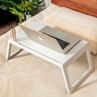Bàn học nhựa gấp gọn 𝐅𝐑𝐄𝐄 𝐒𝐇𝐈𝐏 có khe cắm ipad ,bút bi