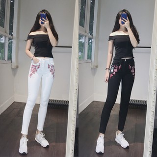 Ngố 9 tấc thêu hoa đỏ H&amp;M
