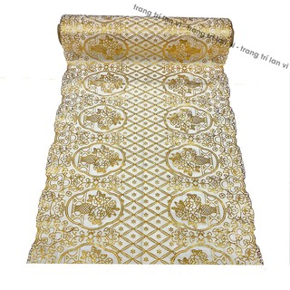 [KHỔ 56CM] Khăn trải bàn bằng nhựa hoa văn vàng nổi, không thấm nước