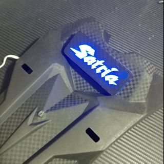 [Nhập AU12K giảm 12K đơn từ 99K]DÈ CHẮN BÙN RAIDER Fi CÓ LED - CHỮ SATRIA