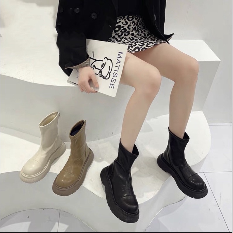 Bốt cổ thấp