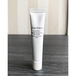 Shiseido - Minisize - Kem Dưỡng Mắt Benefiance Wrinkle Smoothing Eye Cream 5ml
